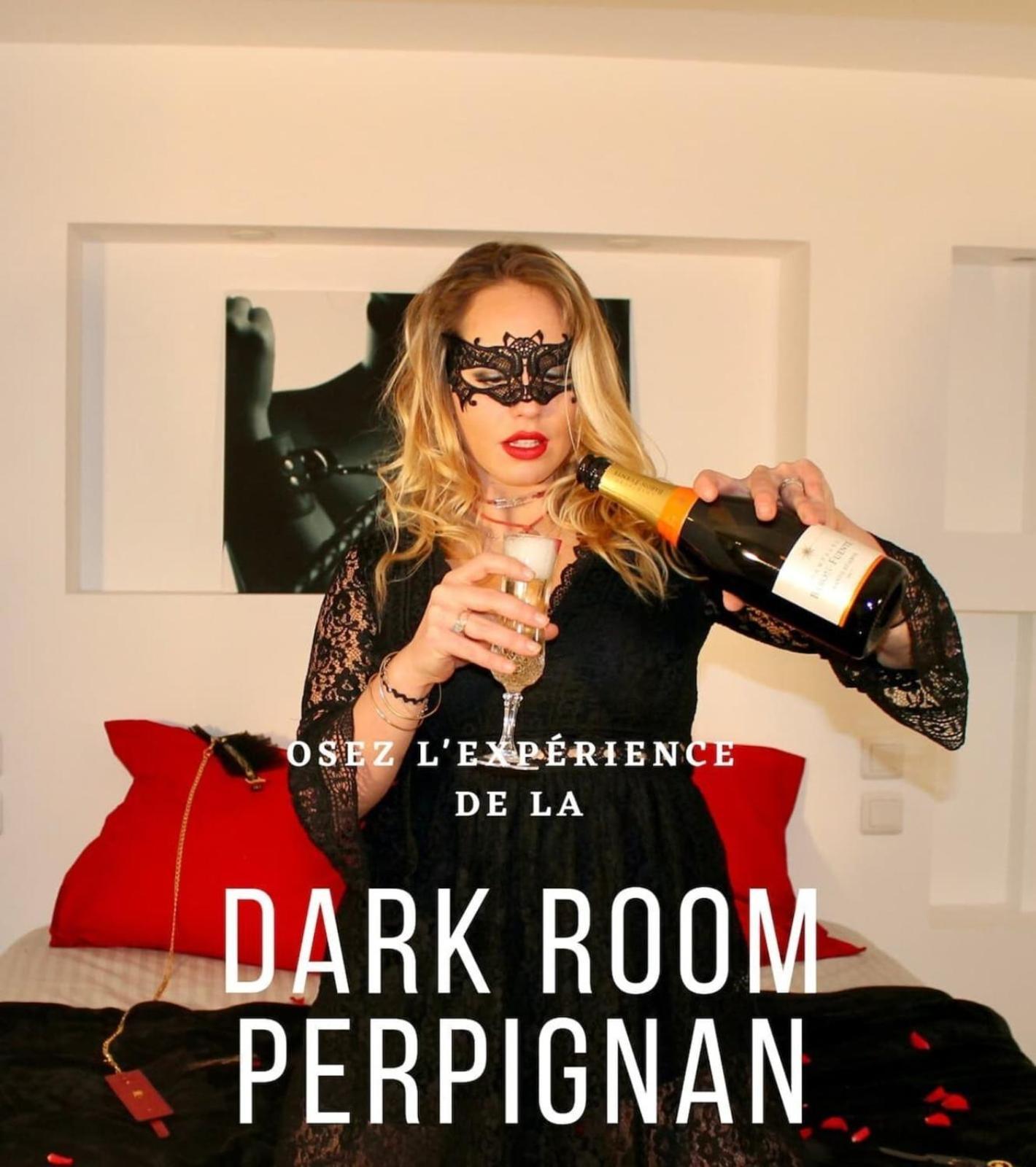 Dark Room Perpignan Aux 50 Nuances Jacuzzi Prive Villeneuve-de-la-Raho Экстерьер фото